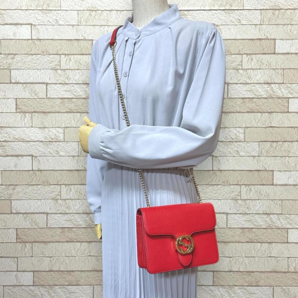 GUCCI Red Leather Shoulder Bag - Picture 2 of 10